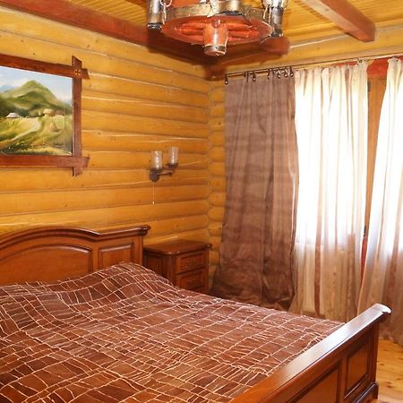 Hotel Норіс à Myhove Extérieur photo