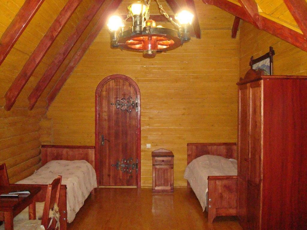 Hotel Норіс à Myhove Extérieur photo