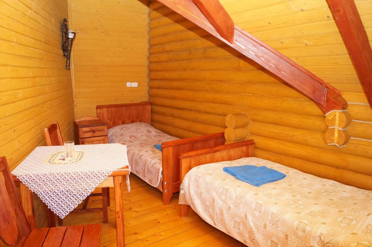 Hotel Норіс à Myhove Extérieur photo
