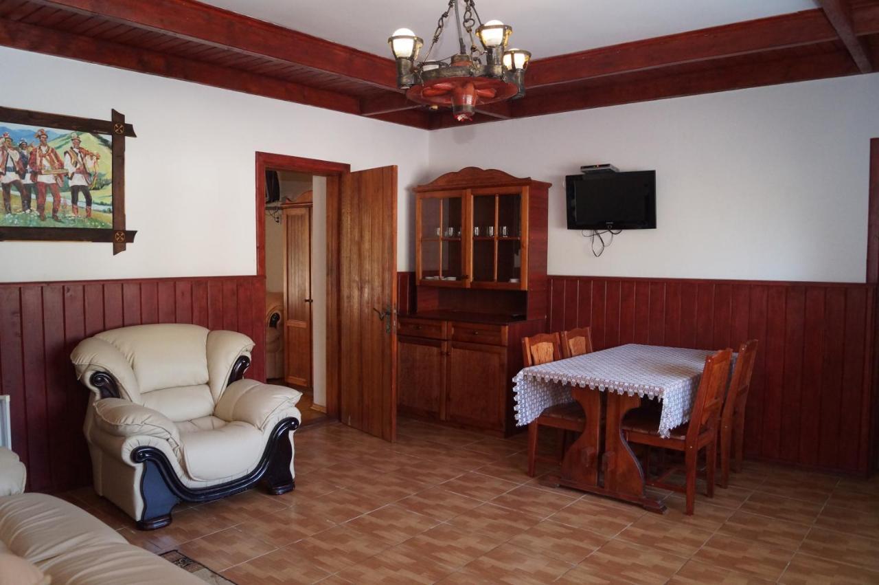 Hotel Норіс à Myhove Extérieur photo
