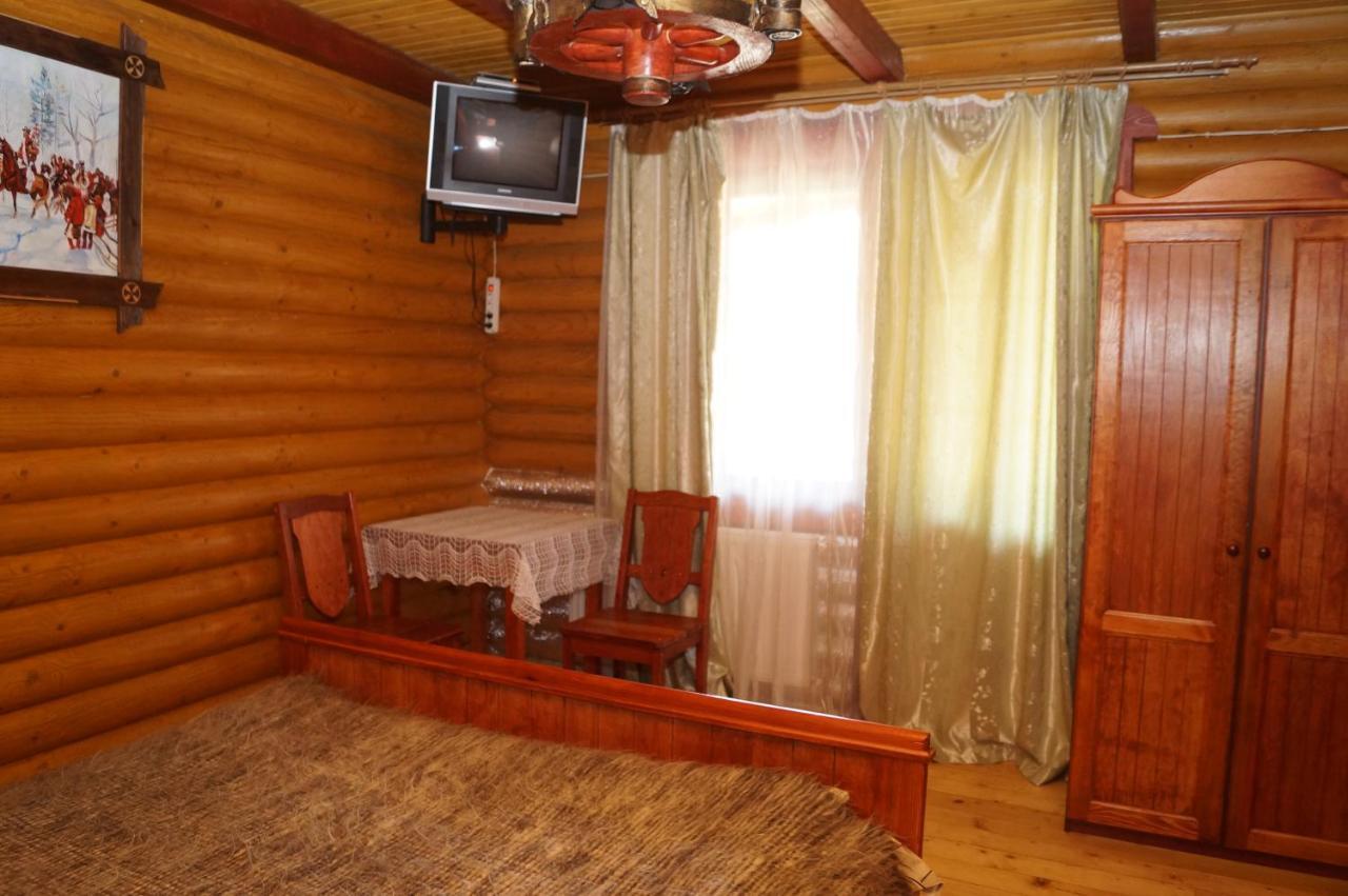 Hotel Норіс à Myhove Extérieur photo