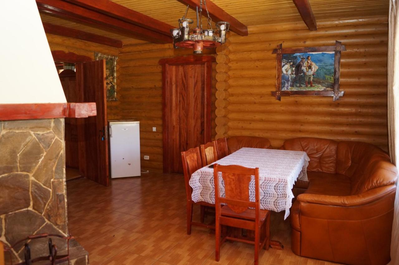 Hotel Норіс à Myhove Extérieur photo